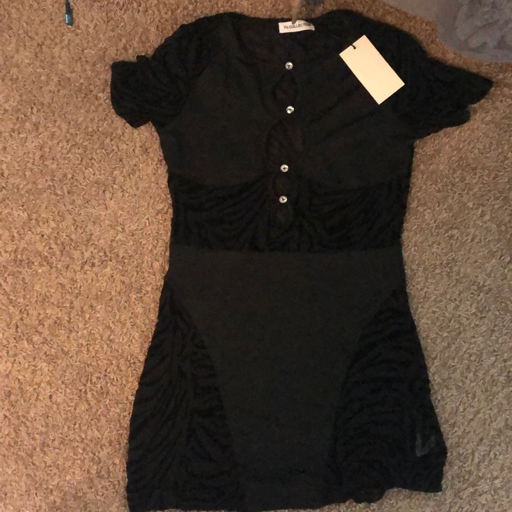Mesh YG COLLECTION LARGE DRESS NEVER WORN
